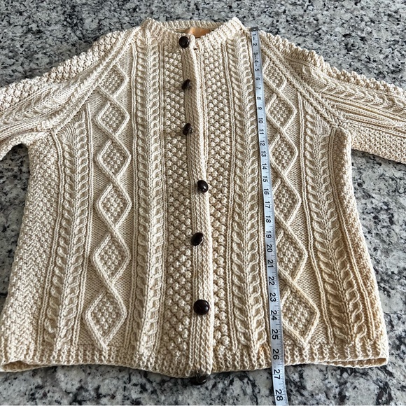 Vintage Hand Knit Irish Wool Cardigan - Picture 10 of 12
